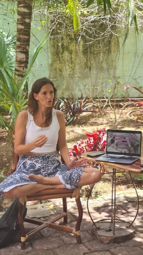 Sesión Privada con Renée